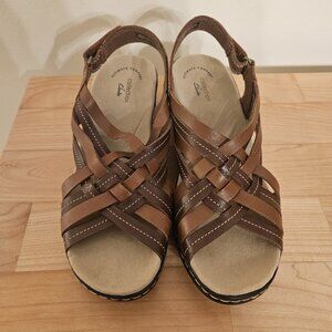 NEW Clarks Collection Women's Sz 8 Lexi Carmen Leather Strappy Sandals
